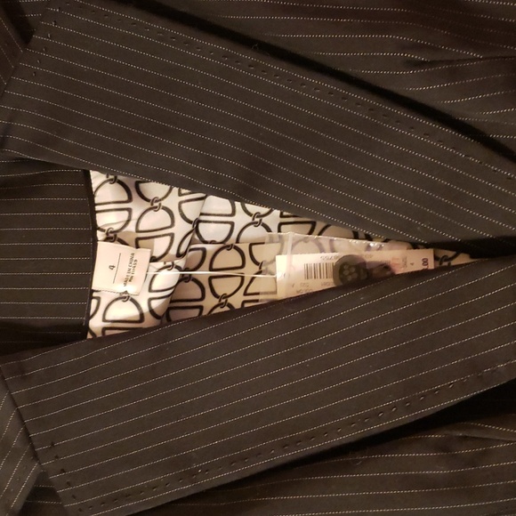 White House Black Market Classic Black Blazer - Picture 4 of 8